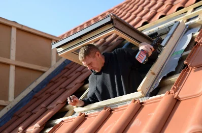Pose de fenêtres de toit Velux à Passenans